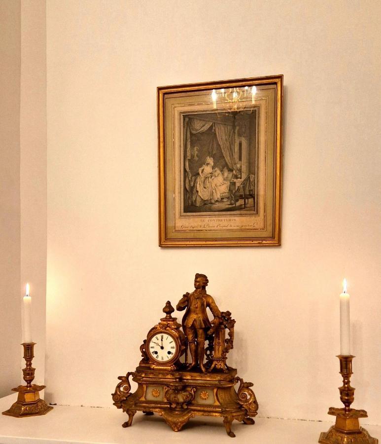 La Tour De Pezene Bed & Breakfast อ็องดูซ ภายนอก รูปภาพ